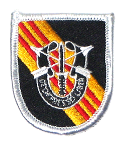 5th  Special Forces/SF Crest - Military Patches and Pins