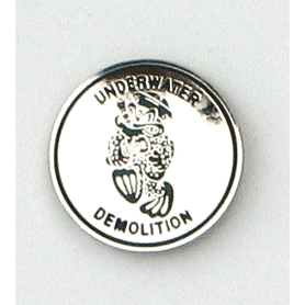 Underwater Demolition Pin w/1 clutch - Military Patches and Pins