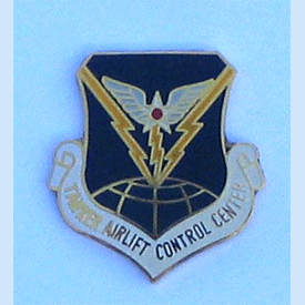 Tanker Airlift Command Pin w/1 clutch - Military Patches and Pins
