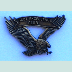 Slot Excellence Club w/2 clutches - Military Patches and Pins